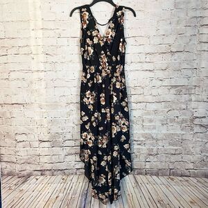 Dream of Me Jumper Romper Wrap Flutter Leg Opening Floral Sleeveless Size Medium